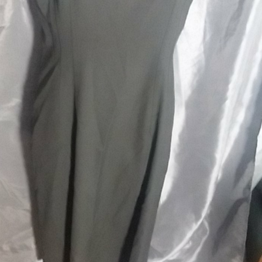Dress - Picture 2 of 7